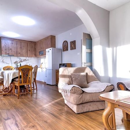 Pavle'S Oasis Villa Virpazar Buitenkant foto